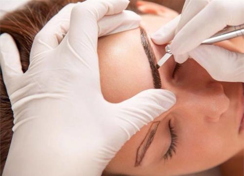 Реклама микроблейдинг бровей. 2. ЧТО ТАКОЕ „МИКРОБЛЭЙДИНГ“?