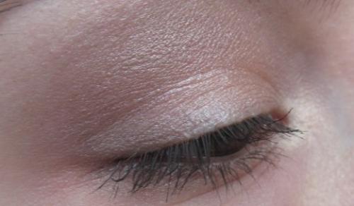 Запеченные тени эйвон. ЗАПЕЧЕННЫЕ ДВОЙНЫЕ ТЕНИ MEGA IMPACT ОТ AVON