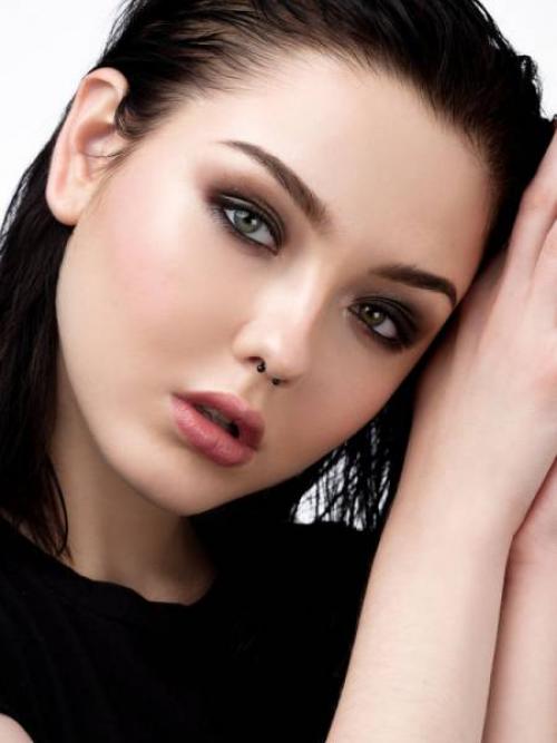 Макияж по цвету волос. Нужно ли менять макияж, меняя цвет волос?