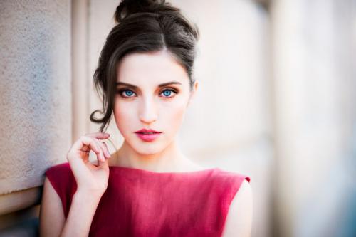 Как глаза сделать ярче. Линзы и макияж как способы сделать глаза ярче