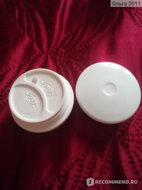 Anew Clinical лифтинг и укрепление Система 2в 1. Не впечатлил. Есть более бюджетные аналоги с подобным действием