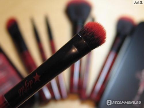 Набор кистей для макияжа летуаль. Отличный базовый набор кистей для макияжа от Л'Этуаль! Рассмотрим каждую кисть по отдельности. Что могу сказать после полугода использования? Скажу все, как есть))