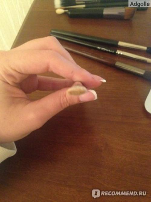 MAC кисти для макияжа глаз. Легенда от MAC номер 2! Отличная кисть для глаз и не только!