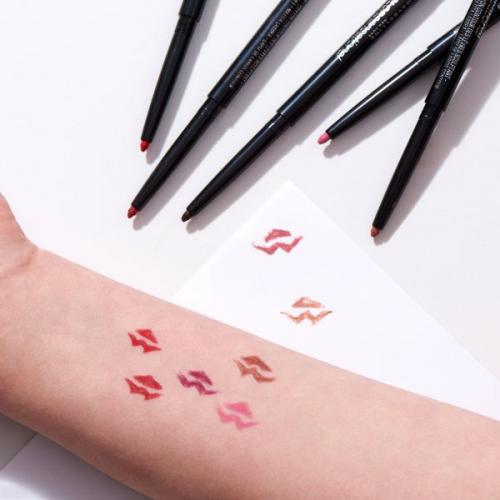 Карандаш для губ. Как можно использовать карандаш для губ ?