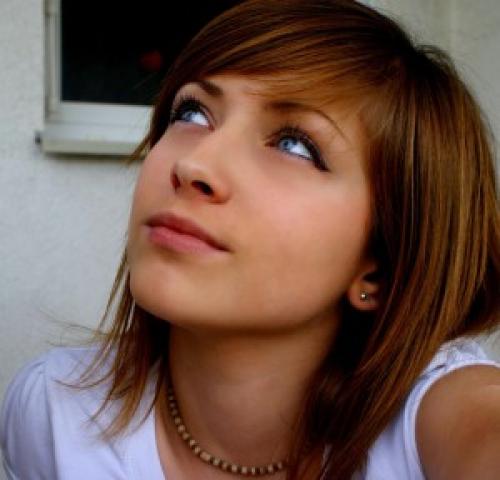Женщина любит ушами, а мужчина глазами поэтому женщины. Женщины любят ушами, а мужчины — глазами