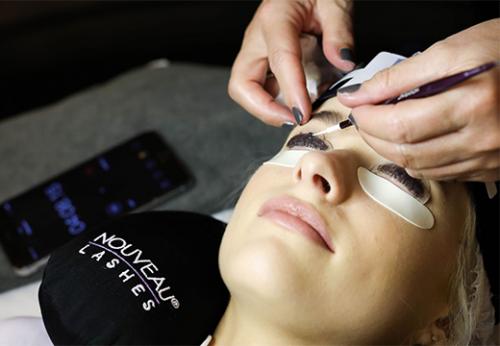 Кератиновое ламинирование ресниц, что это. Преимущества кератинового ламинирования ресниц