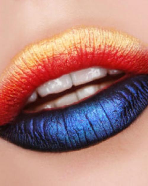 Как правильно наносить на губы помаду. Как правильно и красиво красить губы помадой