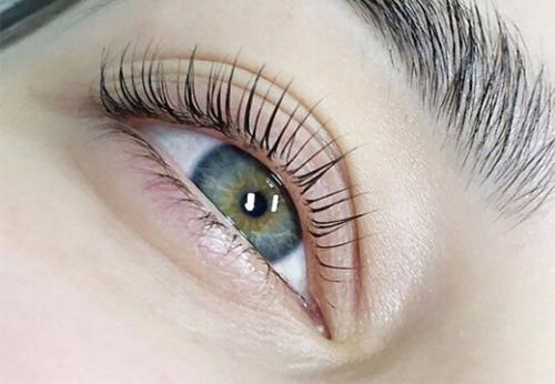 Кератиновое ламинирование ресниц, что это. Преимущества кератинового ламинирования ресниц