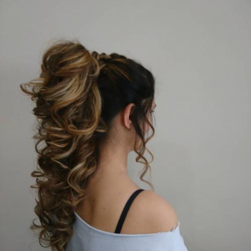 Стробинг волос техника окрашивания. Модное окрашивание — стробинг волос: фото звездных примеров