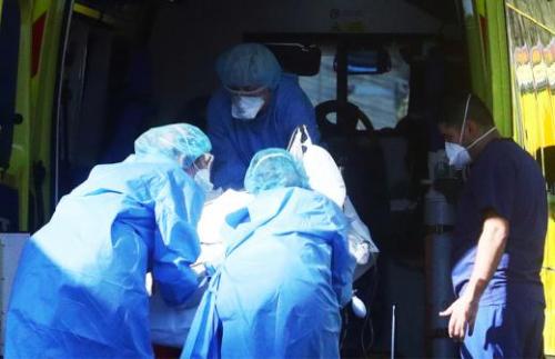 В России выписали 10% пациентов. В Москве выписали 10 выздоровевших от коронавируса пациентов 03 В России выписали 10% пациентов. В Москве выписали 10 выздоровевших от коронавируса пациентов 03