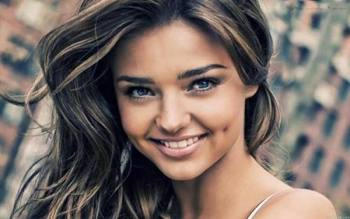 Мелирование на темные волосы с челкой. Мелирование на темные волосы – фото до и после, популярные виды