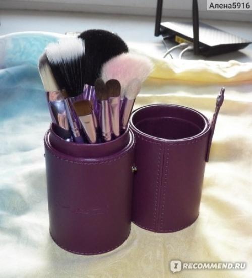 Набор кистей для макияжа MAC 12 штук, что для чего. Реплика кистей от MAC, красивый наборчик, приятная цена за аж 12 штук!)) Давайте разберёмся в чём подвох??))