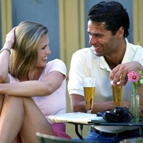 Как завораживать мужчин взглядом. Как покорить мужчину. Техника улыбки глазами