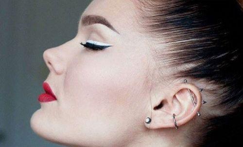 Белый карандаш для глаз, как пользоваться. Белый карандаш для глаз