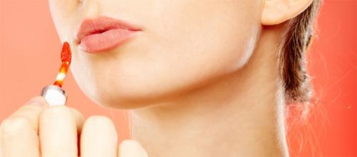 Как правильно наносить матовую помаду на губы, чтобы. Как подготовить губы к нанесению матовой помады