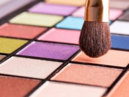 Как правильно подобрать цвет теней для глаз. Как выбрать тени под цвет глаз