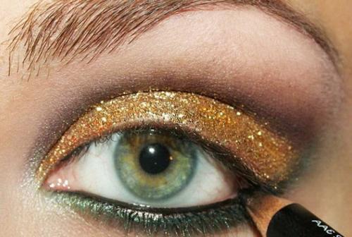 Макияж с золотыми тенями для зеленых глаз. Нюдовый макияж с золотыми тенями для зеленых глаз