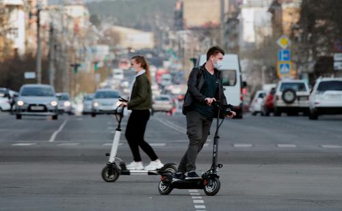 COVID-19 в России по городам. В Минздраве назвали основной путь распространения COVID-19 в России