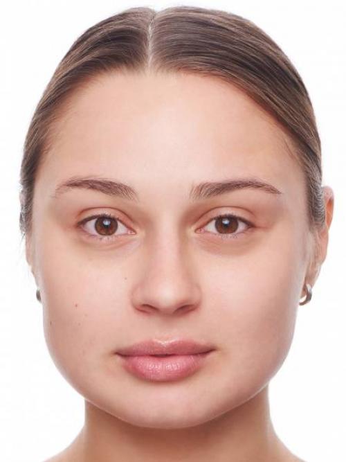 Макияж для Снегурочки в домашних условиях. Макияж для Снегурочки на Новый год: пошаговая фотоинструкция