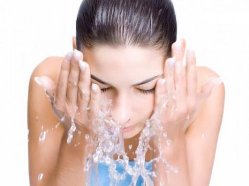 Как правильно ухаживать за лицом на ночь. Правила вечернего ухода за кожей лица