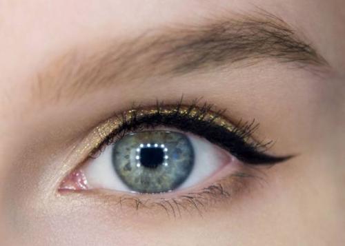 Как наносить Жидкие блестящие тени. 3 варианта макияжа глаз с жидкими тенями