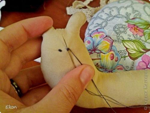 Как сделать кукле Тильде глаза. МК: Вышиваем глазки Тильде