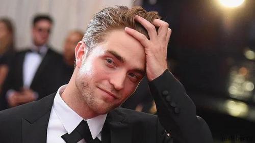 Звезды которые не моются. 10 знаменитостей, которые не дружат с гигиеной