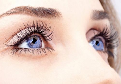 Как подобрать идеальный эффект при наращивании ресниц: советы лешмейкеров