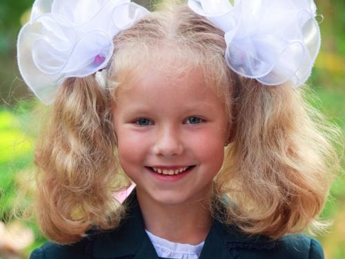 Макияж на первое сентября в колледж. Макияж на 1 сентября: узнайте советы визажистов для школьниц и студенток