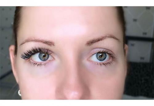 Мастер наращивания ресниц, как называется. В чем особенности профессии лэшмейкер и что входит в обязанности