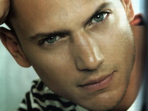 Густые брови у мужчины о чем говорят мужчины. ЧТО БРОВИ МОГУТ РАССКАЗАТЬ О ХАРАКТЕРЕ МУЖЧИНЫ!