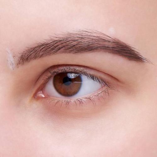 Как правильно красить брови тенями для бровей. Как накрасить брови тенями: поэтапная инструкция