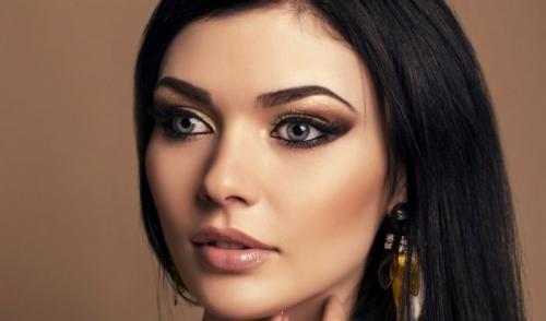 Макияж с белым карандашом для серых глаз. Основы и акценты мейкапа серых глаз