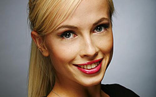 Макияж в институт. Урок макияжа: примерная студентка