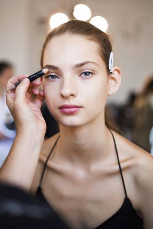 Как научиться делать профессиональный макияж. Профессиональный макияж — что это такое?