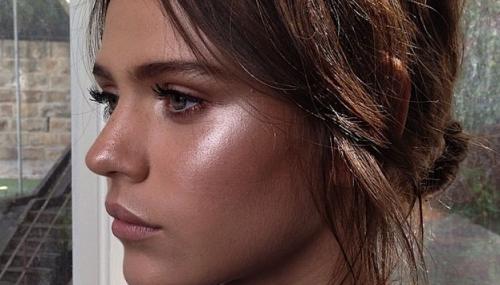 Техника макияжа стробинг лореаль. Стробинг в макияже – что представляет собой техника