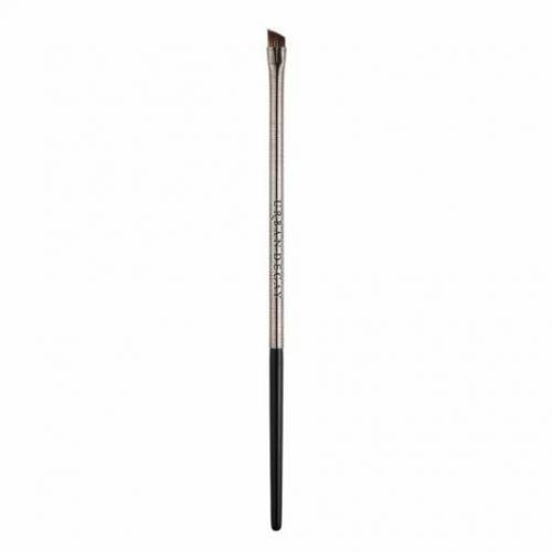 Как научиться делать профессиональный макияж. Профессиональный макияж — что это такое?