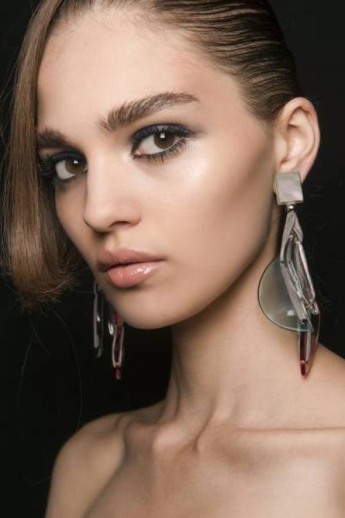 Как сделать макияж на новогодний корпоратив. Макияж для корпоратива