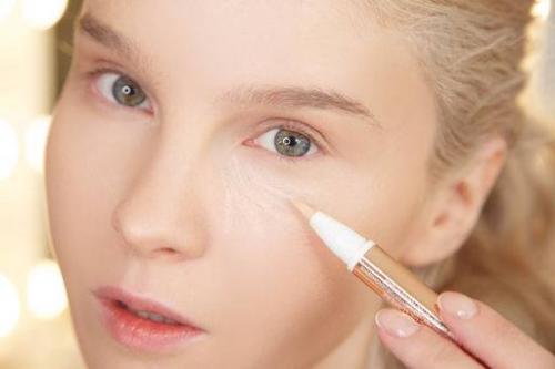 Как сделать макияж на новогодний корпоратив. Макияж для корпоратива