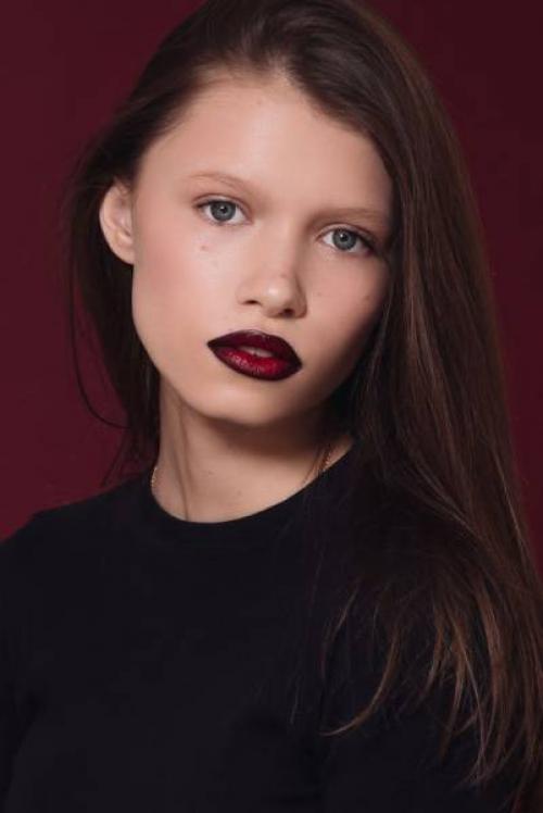 Новогодний макияж 2019 тренды. Модные тенденции в макияже на Новый год-2019