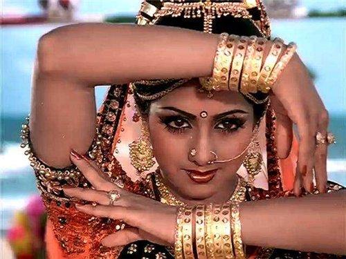 Ведические украшения для женщин. Женская энергетика: как помогают украшения