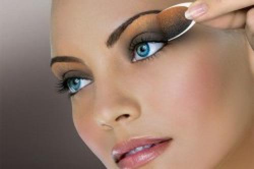 Макияж для вытянутого лица
