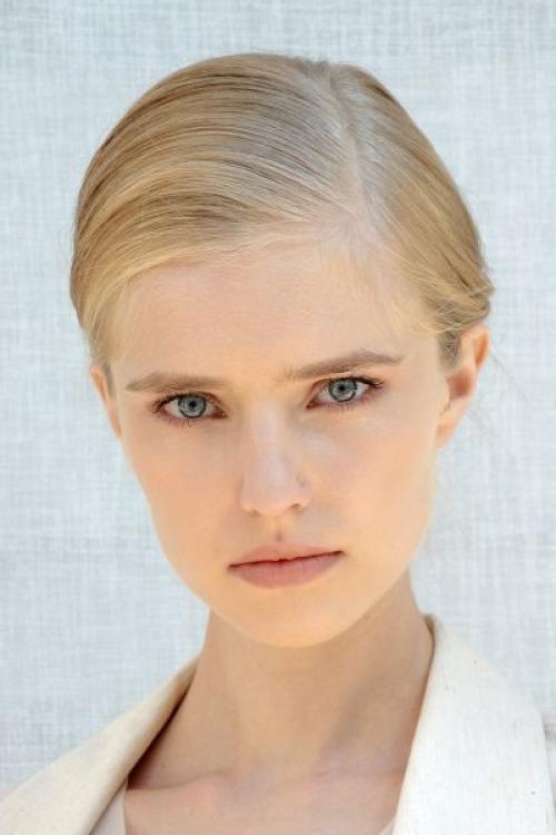 Правила макияжа для миндалевидных глаз