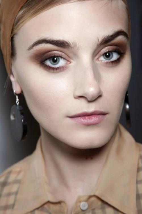 Как сделать макияж на новогодний корпоратив. Макияж для корпоратива