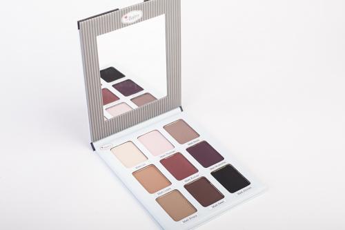 Макияж с палеткой the balm trimony. Палетка The Balm Meet Matte Trimony: тест-драйв и свотчи