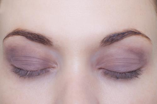 Макияж с палеткой the balm trimony. Палетка The Balm Meet Matte Trimony: тест-драйв и свотчи