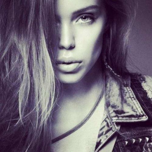 Новый тренд в окрашивании стробинг волос: эффектные примеры