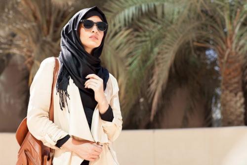 Разрешен ли в исламе перманентный макияж. У меня вопрос по поводу татуажа. Можно ли его делать? И засчитывается ли намаз?