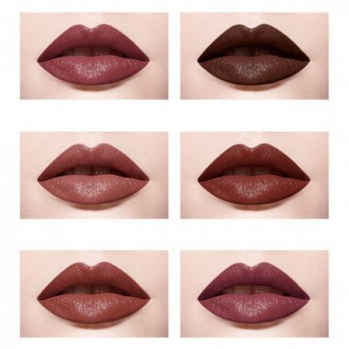 Губная помада цвета Марсала