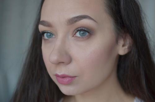 Тени вместо скульптора. Тени для век Rimmel Magnif'eyes #003 all about the base